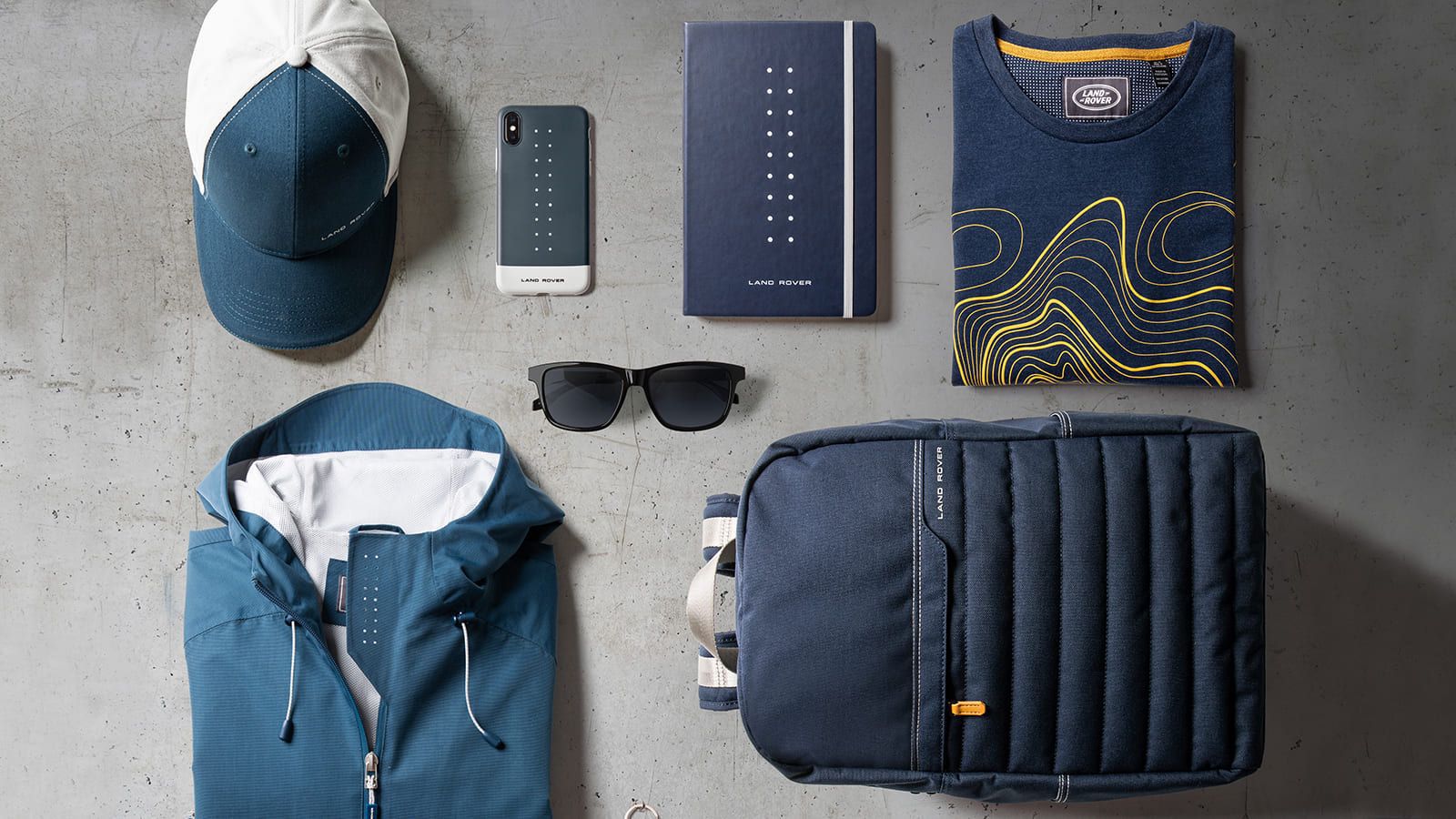 ОДЕЖДА И АКСЕССУАРЫ